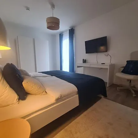 Bookandstay24 Mit Kueche, Balkon Und Parkplatz * Hanau