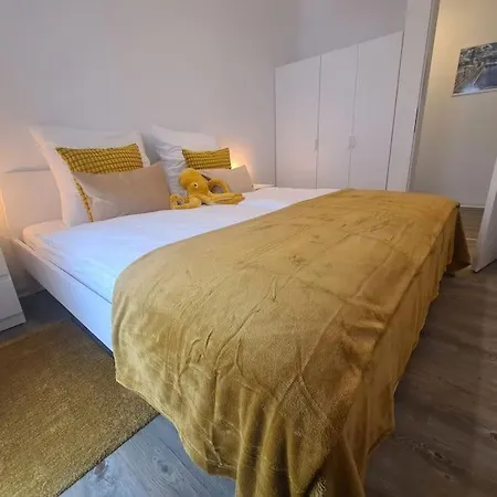 Bookandstay24 Mit Kueche, Balkon Und Parkplatz *