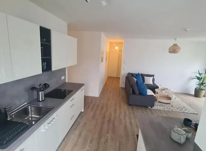 Bookandstay24 Mit Kueche, Balkon Und Parkplatz Apartment *